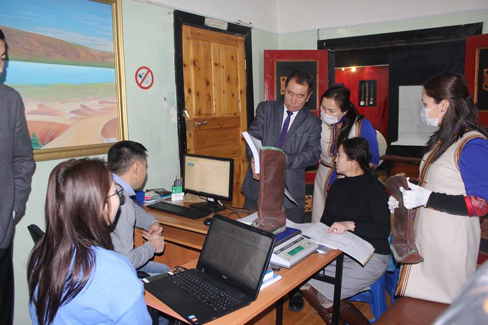 oron-nutgiin-muzein-toollogo-2019