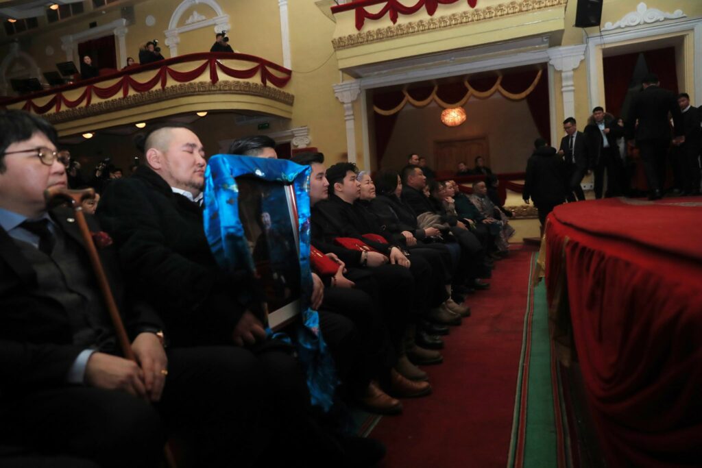 lhagwasuren salah yos