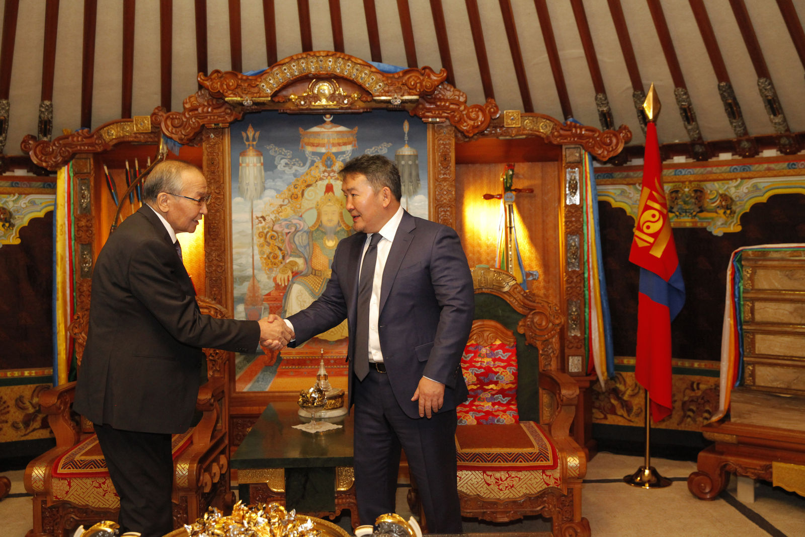 sharaw-hugjmiin zohiolch