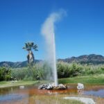 old-faithful-geyser-of