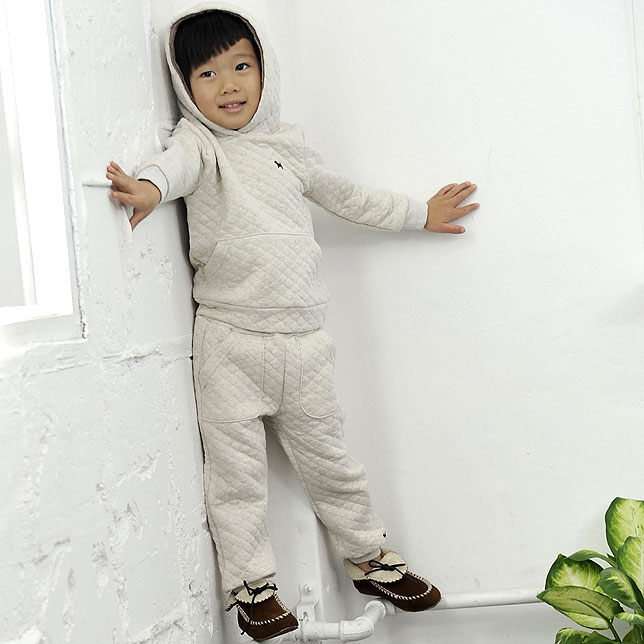 Хувцас зузааллаа гээд өвчин тусахгүй гэсэн үг биш