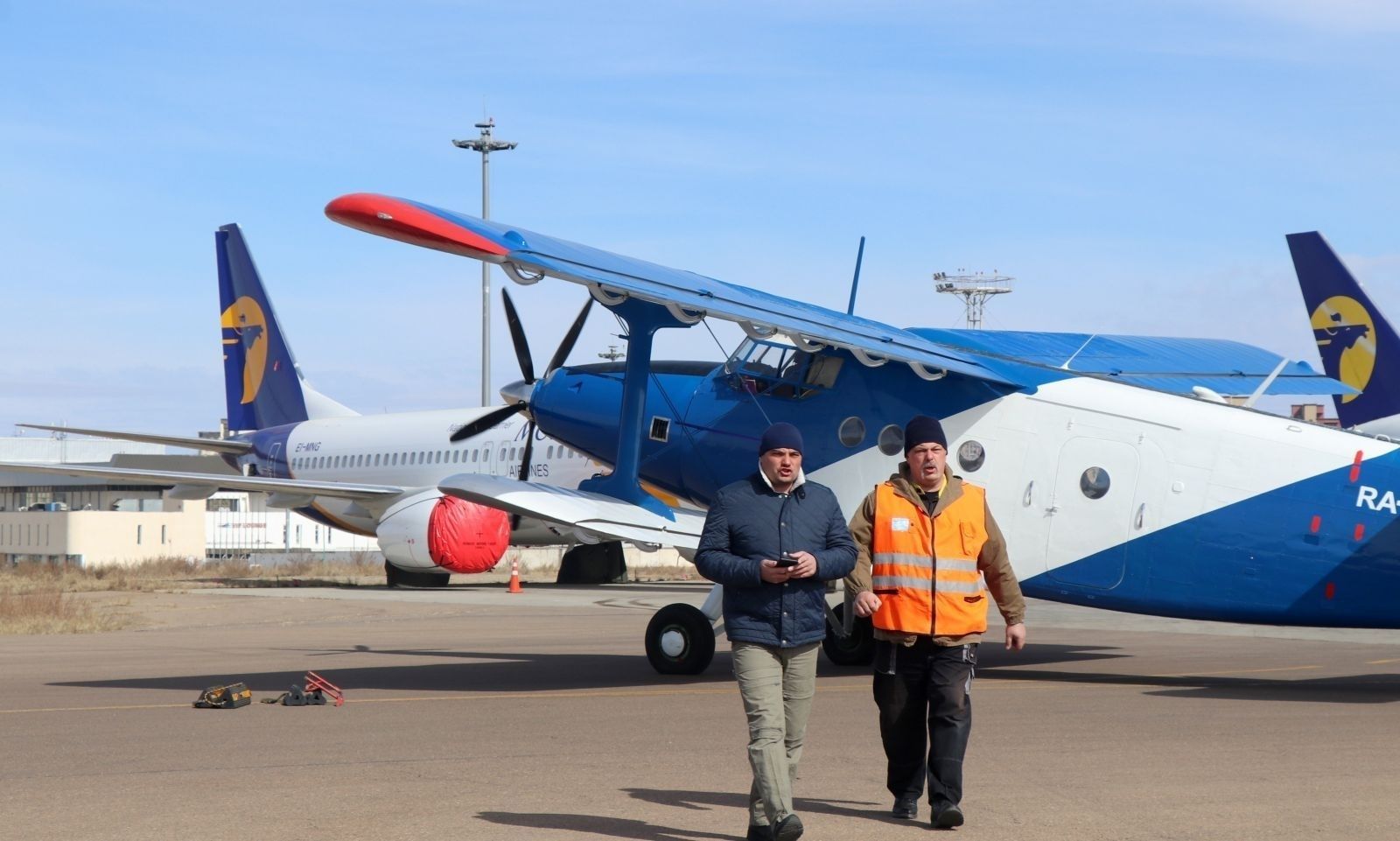 eb97b2_IMG_3150_x974