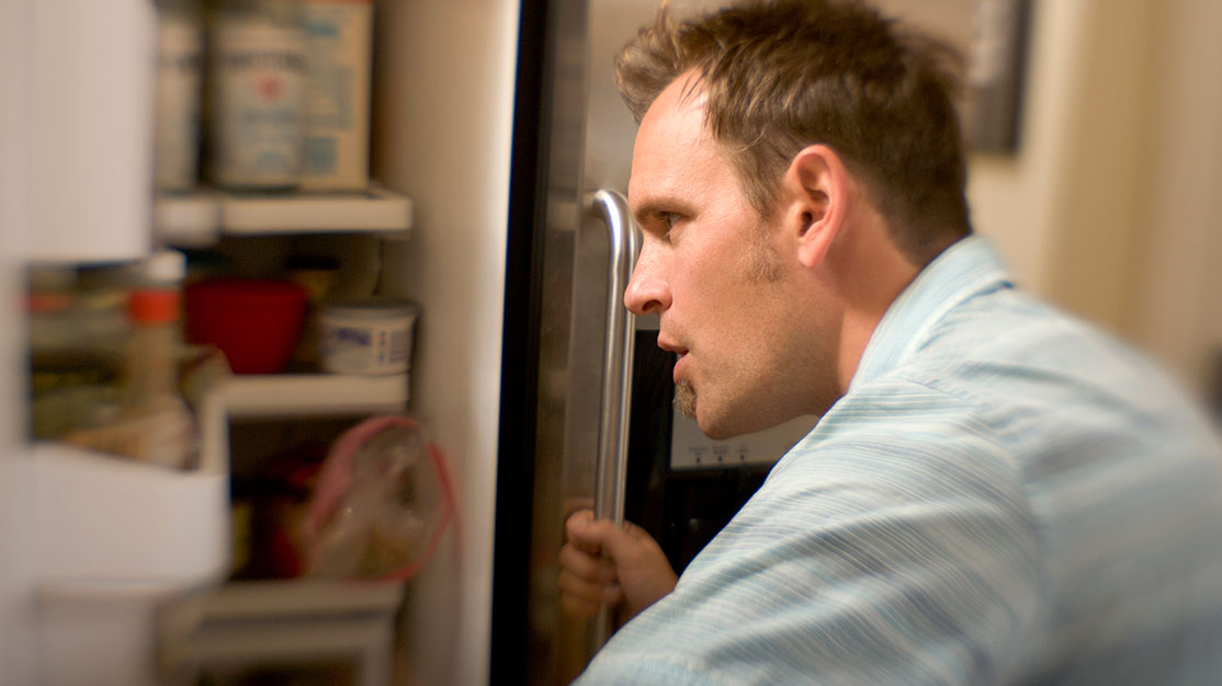 reasons_always_hungry_med_ref_115525937