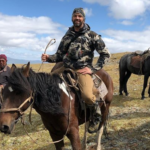 donald-trump-huu-mongold-aylaw-03