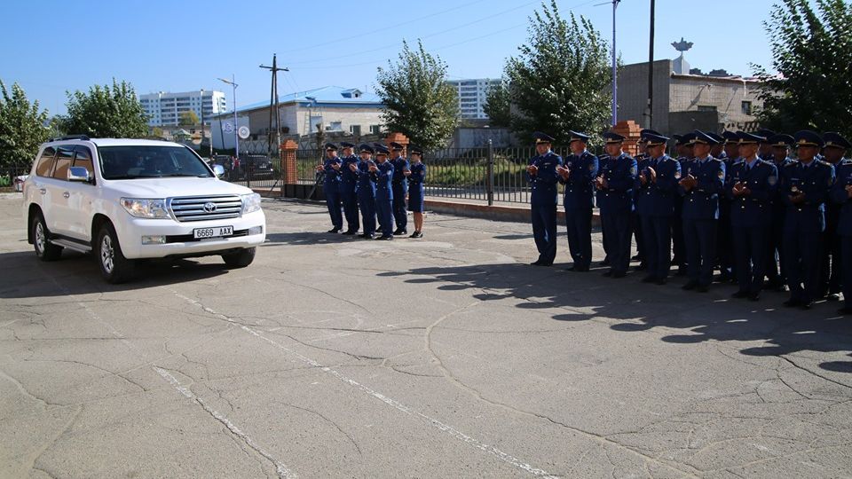 darhan-ontsgoi-baidal-mashin-garduulaw