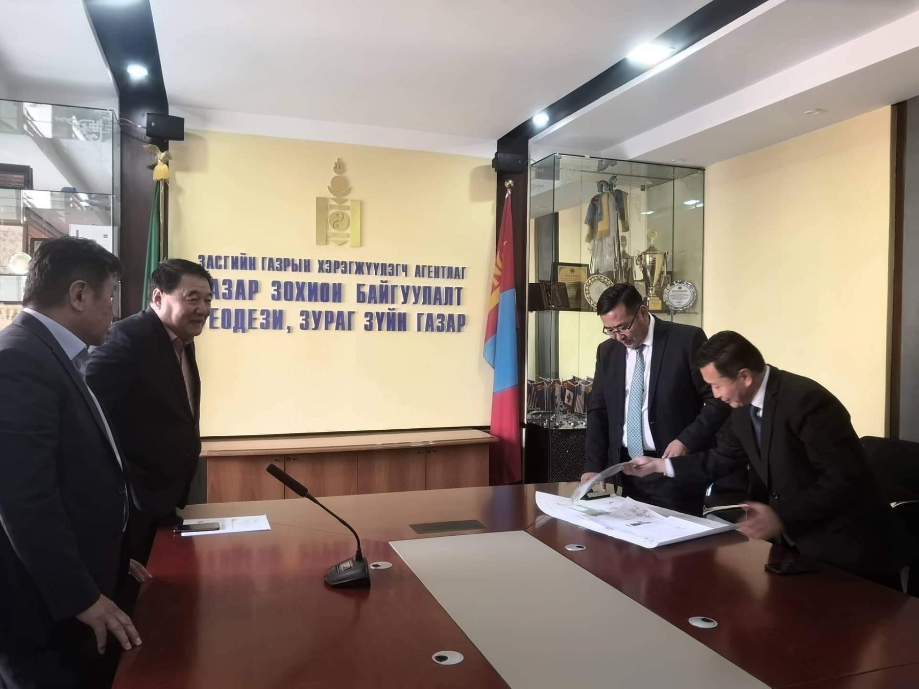 shine-niseh-buudal-2019