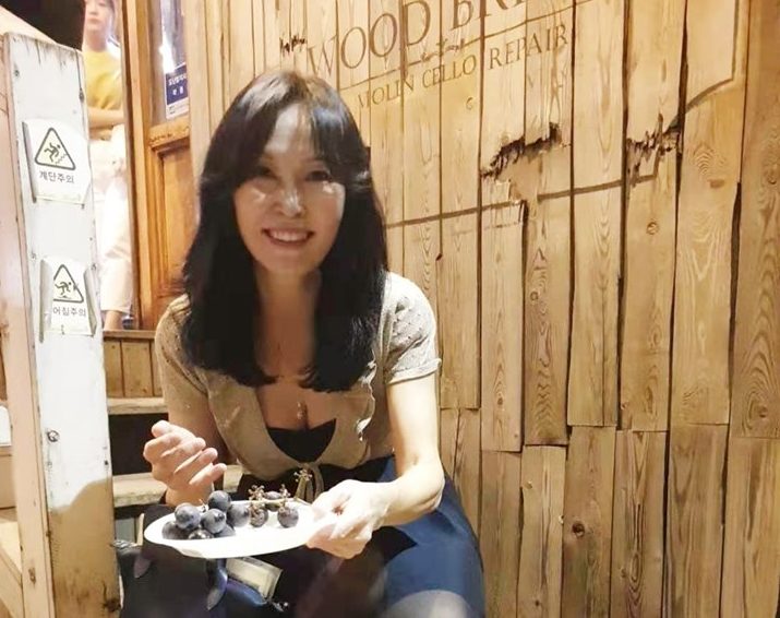 togoldor-huurch-Sayantsetseg-01