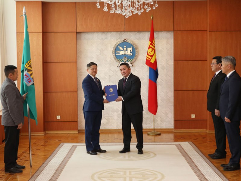 gazar-tarialangiin-hureelen