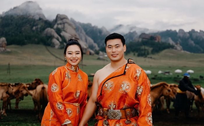 Solongos-hos-hurimiin-zurag-04