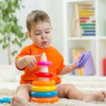 huuhed-tseejleh-chadwar-zowlomj