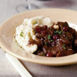 Ulaan-dars-sharsan-uheriin-mah-01