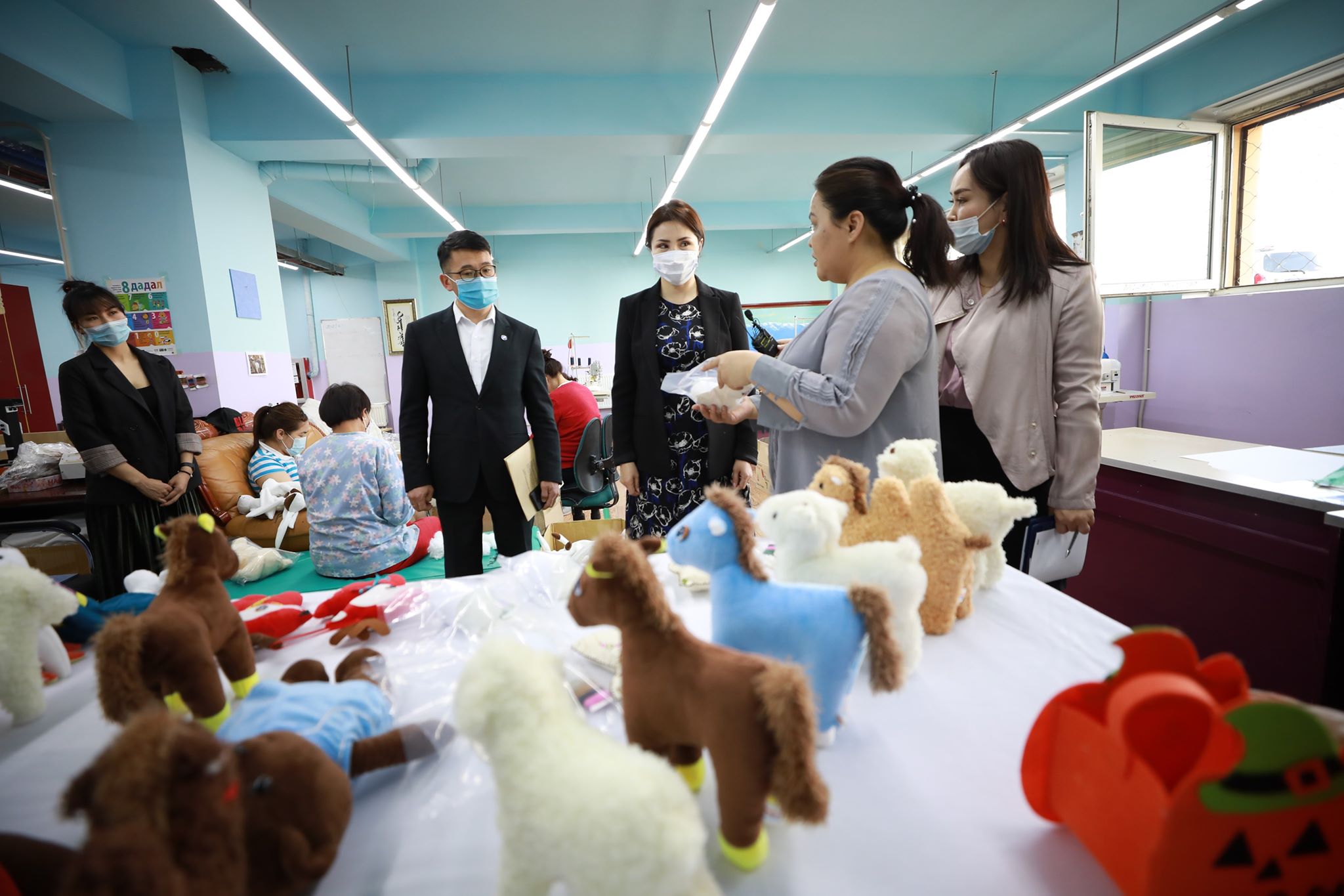 enerel-huuhed-hogjliin-tow-2020