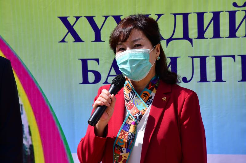 huuhdiin-emneleg-shaw-tawih-yoslol