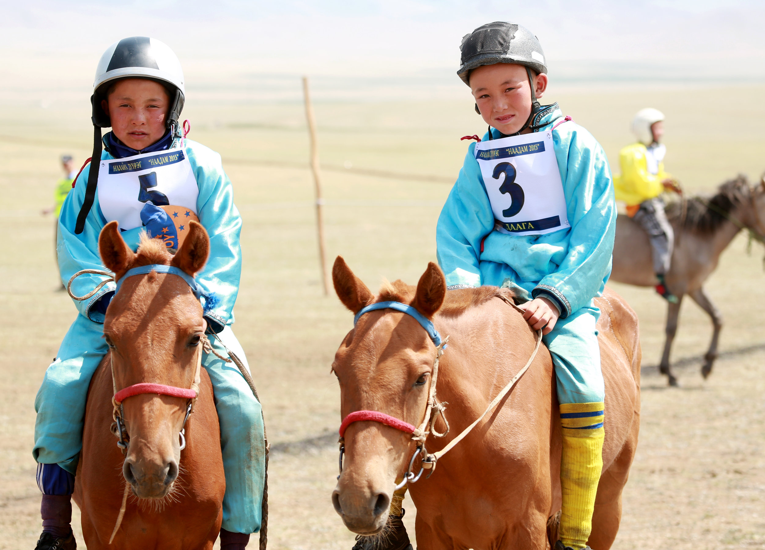 rsz_1ТүмэнбаярынЭрхэмбаяр_Сүрэнхүү