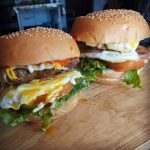 owgor-burger-hiih-jor