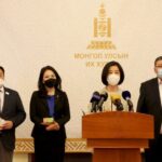 emch-nar-bayrlalaa-ayan